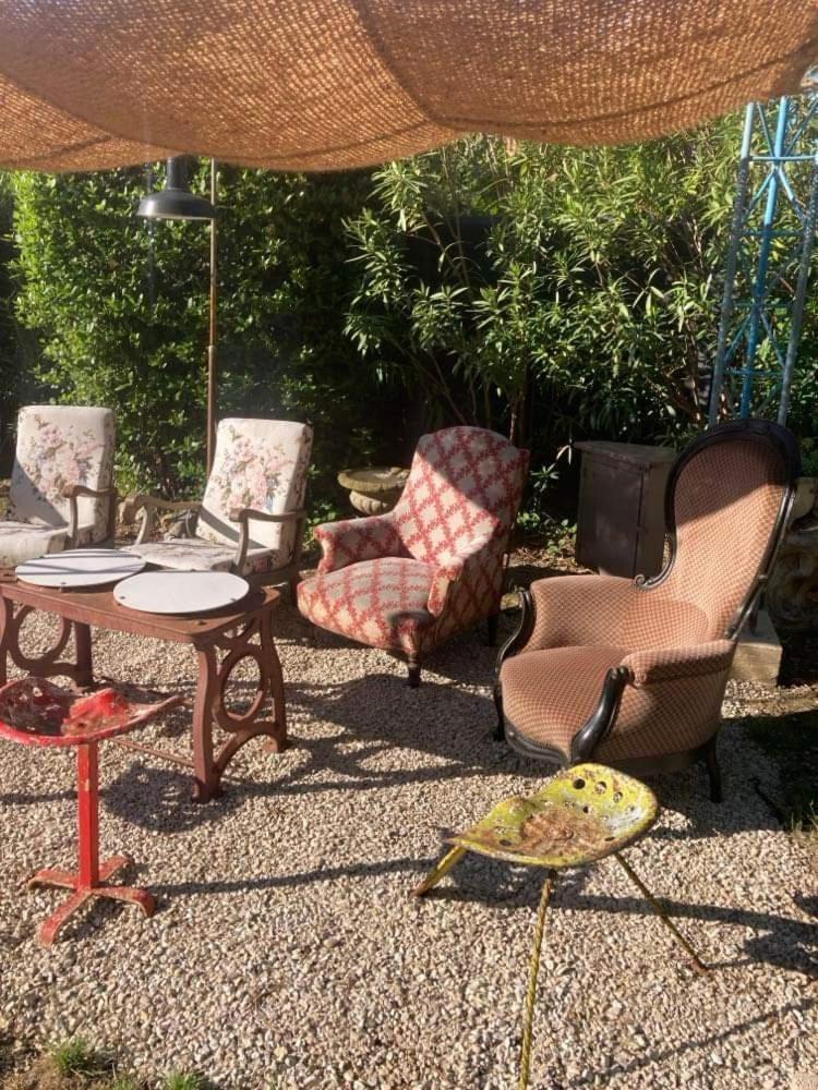 Canet  Chez Les Brocs B&B מראה חיצוני תמונה